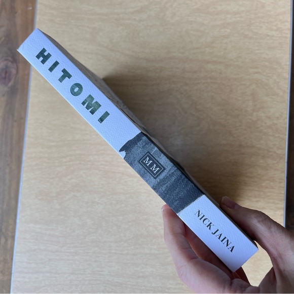 Hitomi Soft Cover Book By Nick Jaina New - Picture 2 of 9